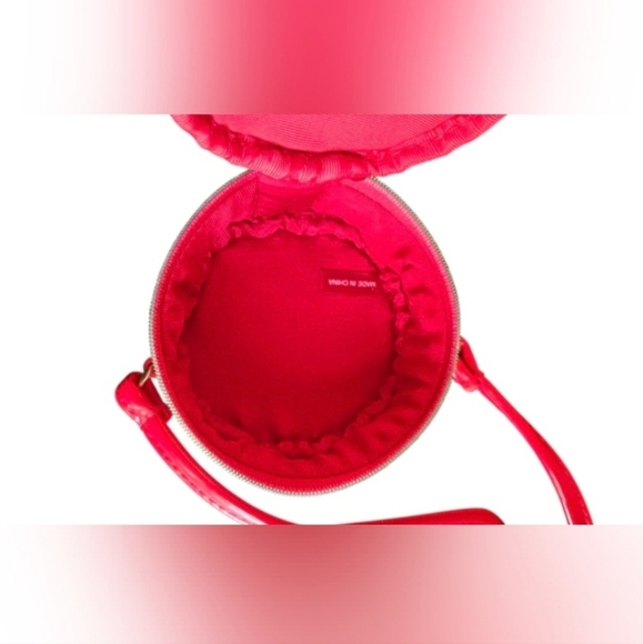 NWOT Marc Jacobs Limited Edition Cherry Red Mini Crossbody Bag - Picture 5 of 6